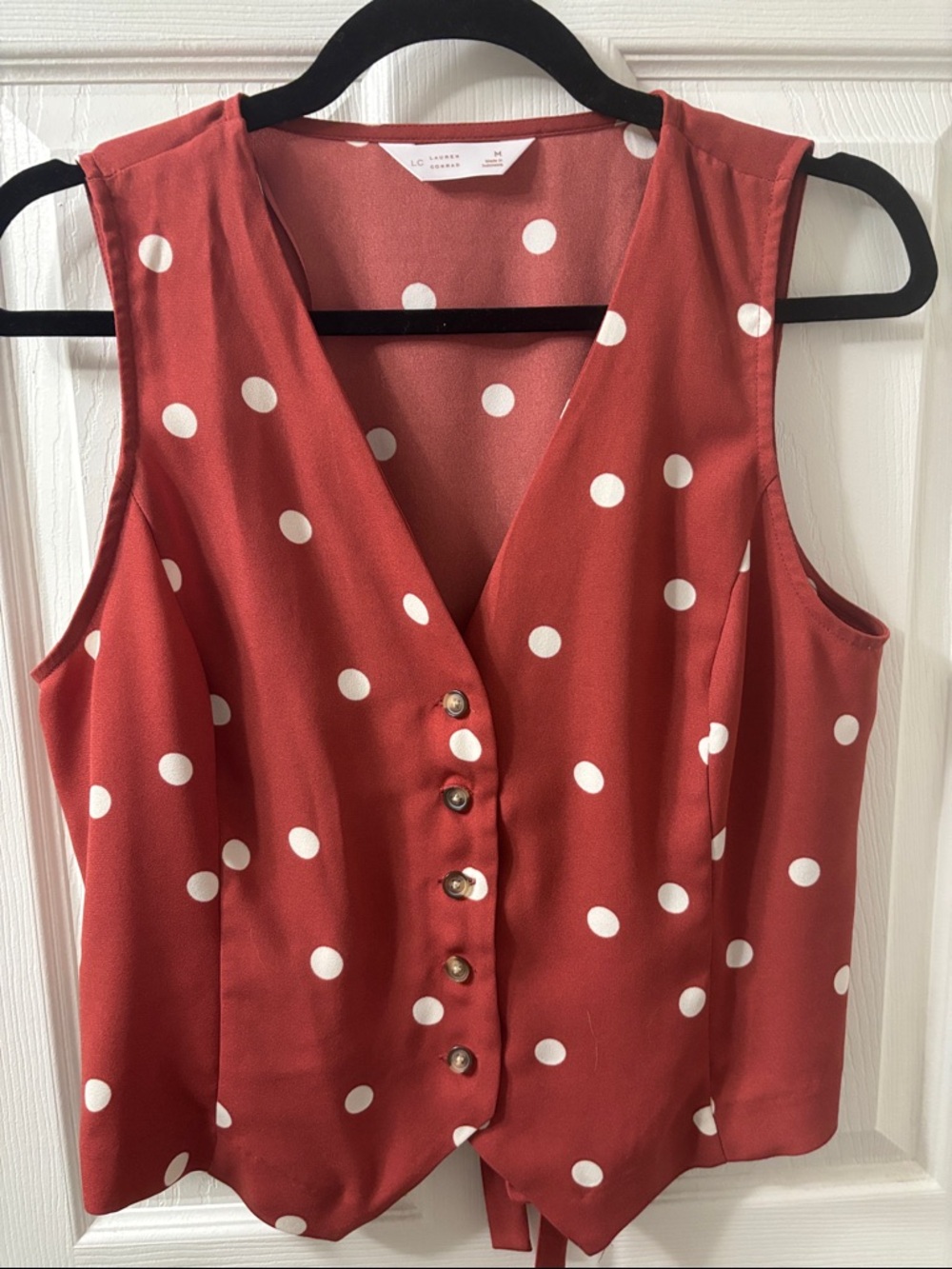 LC Lauren Conrad Rust Red Polka Dot V-Neck Top